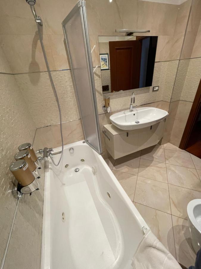Casa Alessi In Rome Elegant, Spacious And Comfortable Apartment Exterior photo